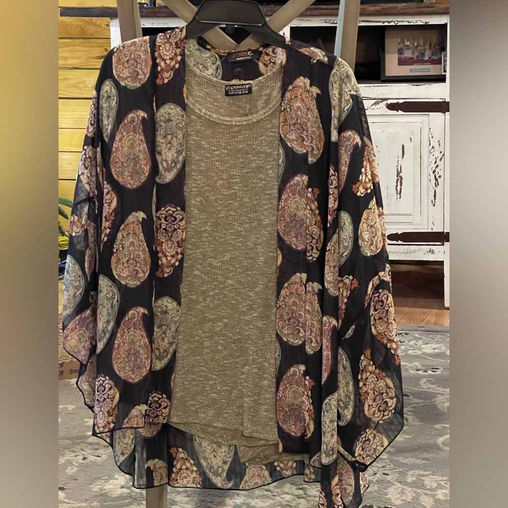 Kimono with matching shirt